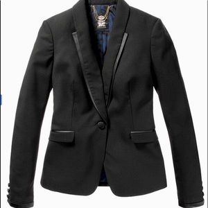 NWOT JUICY COUTURE BLACK TUXEDO BLAZER SATIN TRIM